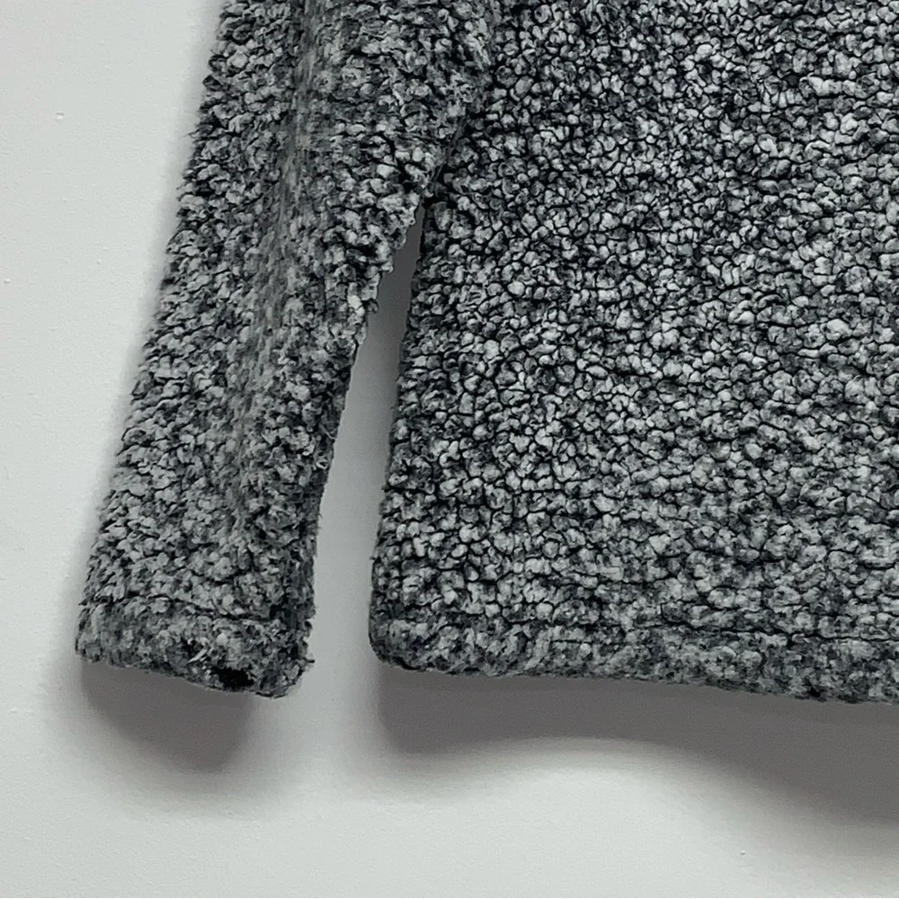 Time and Tru Pullover Size S (4-6) Black Gray White 1/4 Zip Sherpa Jacket